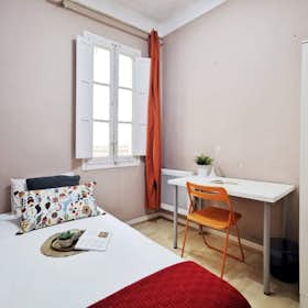 WG-Zimmer for rent for 525 € per month in Madrid, Calle de Fernández de los Ríos
