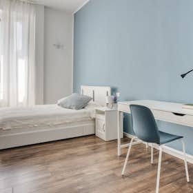 Private room for rent for €860 per month in Milan, Via Pellegrino Rossi