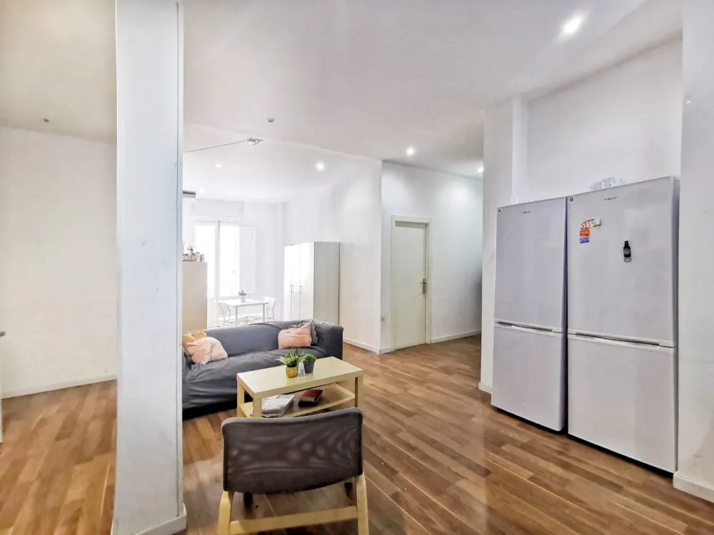 Private room in Calle de Valencia, Madrid (1374500) ROOM 4