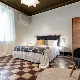 Appartamento for rent for 1.350 € per month in Bologna, Via del Navile