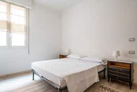 Lägenhet att hyra för 2 100 € i månaden i Bologna, Piazza di Porta Mascarella