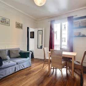 Lägenhet att hyra för 1 436 € i månaden i Paris, Rue de Ménilmontant