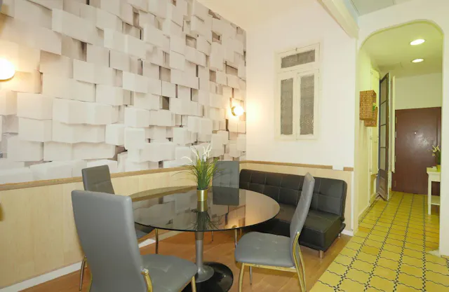 2-Bedroom Apartment in Carrer de la Junta de Comerç, Barcelona (1375654) room image 2