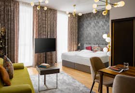 Apartment for rent for €1,720 per month in Vienna, Kürnbergergasse