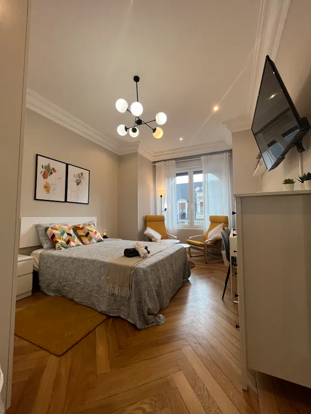 Private room in Recalde zumarkalea, Bilbao (1378529) room image 1
