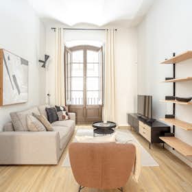 Apartment for rent for €3,500 per month in Barcelona, Carrer d'en Serra