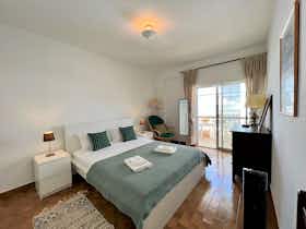 公寓 正在以 €912 的月租出租，其位于 Portimão, Rua Ilídio António Pereira