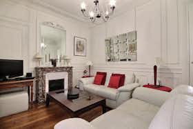 Apartment for rent for €3,132 per month in Paris, Avenue René Coty