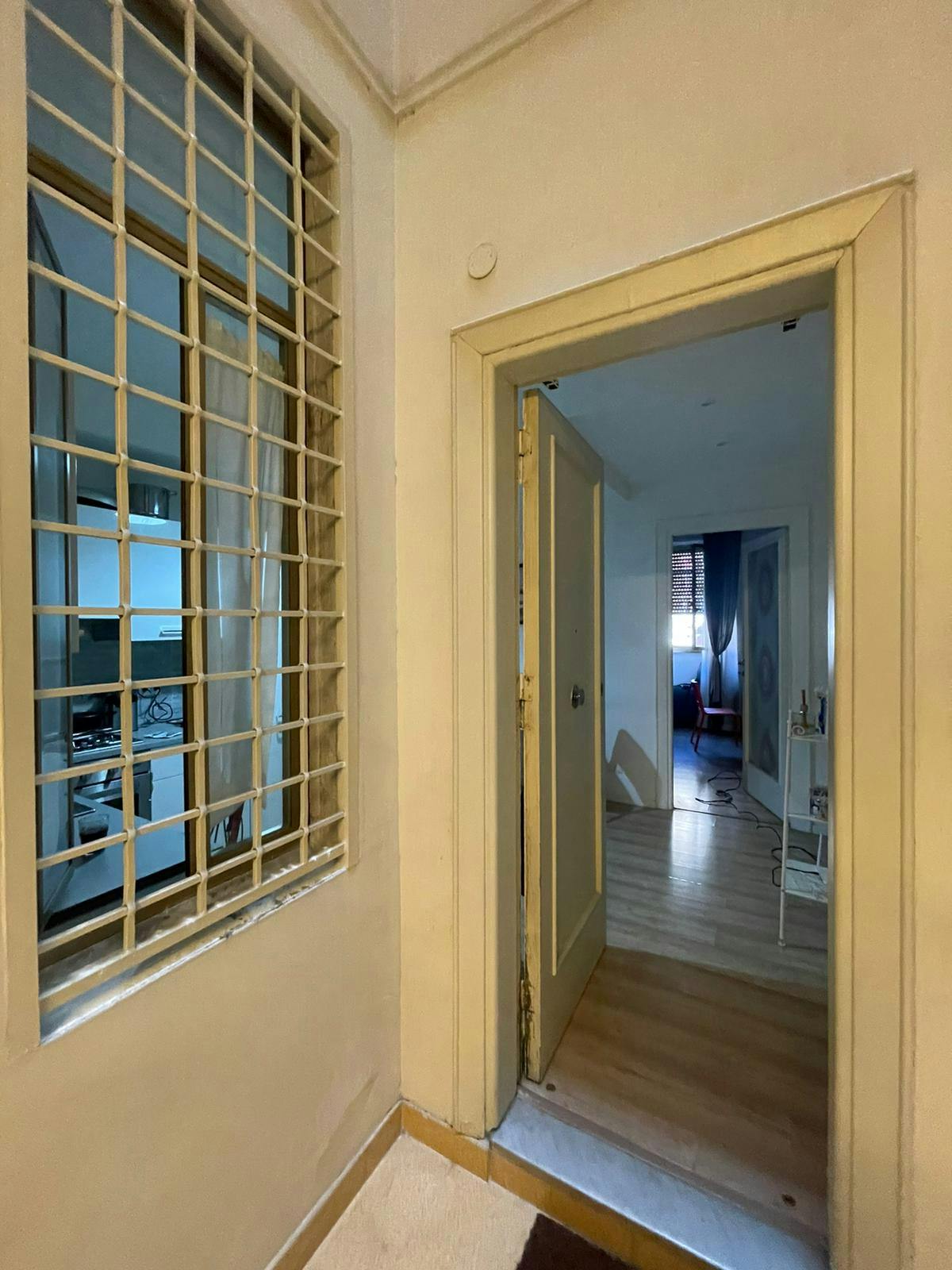 Apartment for rent for €1,150 per month in Rome, Piazza Domenico Gnoli