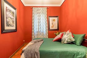 Private room for rent for €650 per month in Madrid, Calle de la Araucaria
