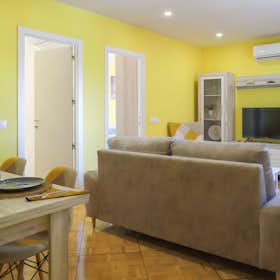 Private room for rent for €590 per month in Madrid, Calle de Bravo Murillo
