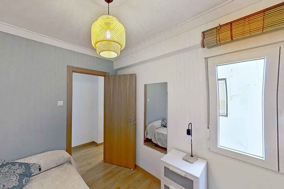 Private room in Calle Unceta, Zaragoza (1382282) ROOM
