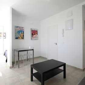 Studio for rent for €1,200 per month in Madrid, Travesía de la Huerta del Obispo