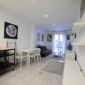 Studio for rent for €900 per month in Madrid, Calle Ramón Luján