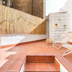 Apartment for rent for €1,800 per month in Barcelona, Carrer d'Enric Granados