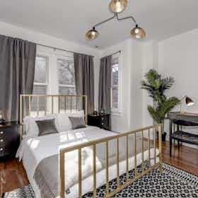 私人房间 正在以 $1,261 的月租出租，其位于 Washington, D.C., I St SE