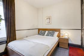 Privé kamer te huur voor $571 per maand in Washington, D.C., Girard St NW
