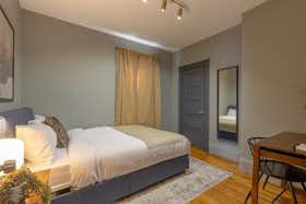 Pokój prywatny do wynajęcia za $1,445 miesięcznie w mieście Boston, Newport St
