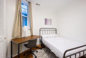 Privé kamer te huur voor $818 per maand in Washington, D.C., Mintwood Pl NW