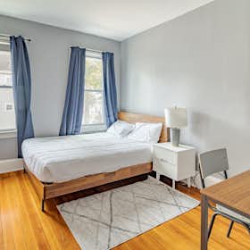 WG-Zimmer for rent for $1,581 per month in Boston, Glenway St
