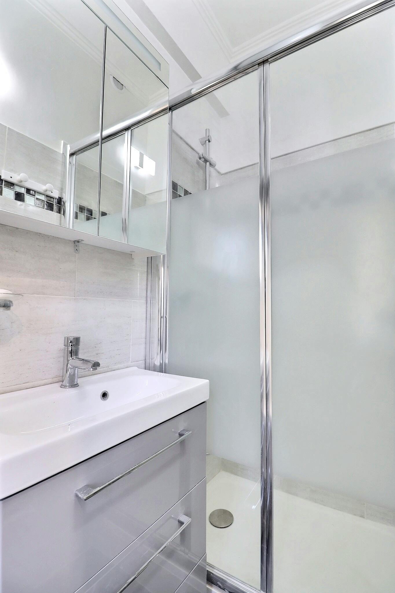 Apartment Paris, 21m² — photo 8
