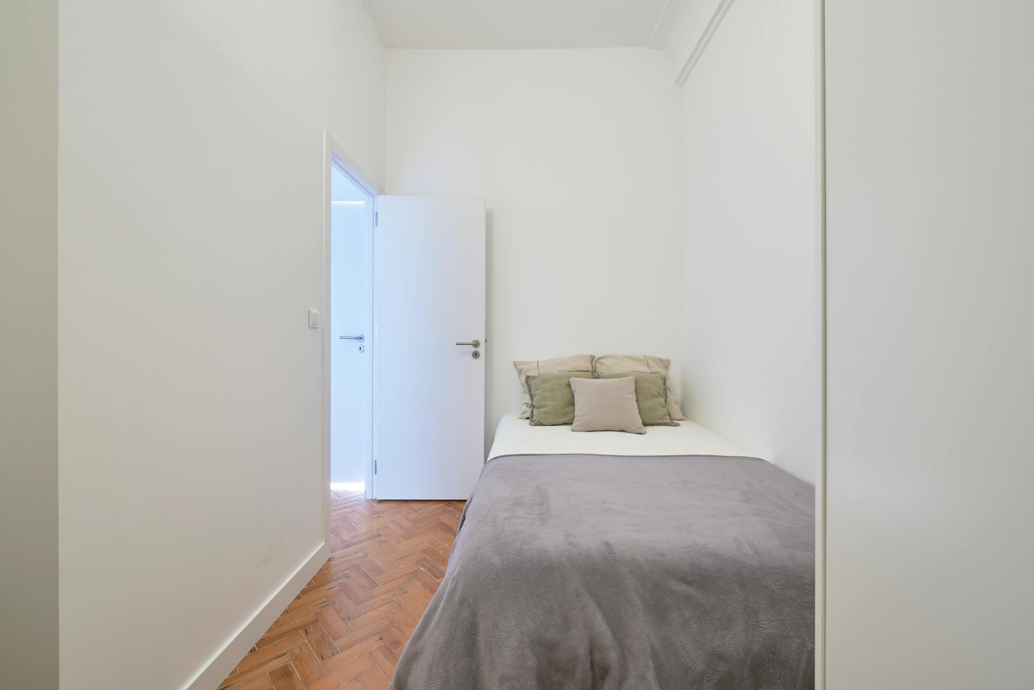 Avenida Almirante Reis, Lisbon preview