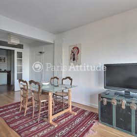Apartment for rent for €1,968 per month in Paris, Rue de la Glacière