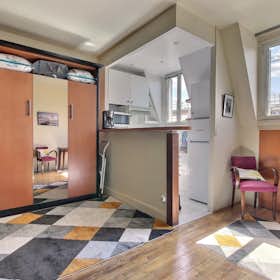 Studio for rent for €1,383 per month in Paris, Rue de Courcelles