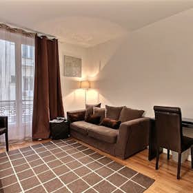 Apartment for rent for €1,730 per month in Paris, Rue Claude Terrasse