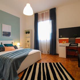 Private room for rent for €520 per month in Brescia, Viale Europa