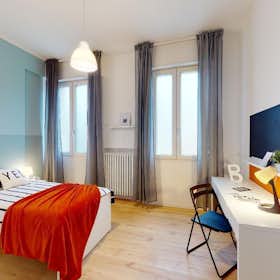 私人房间 正在以 €550 的月租出租，其位于 Brescia, Via Guglielmo Oberdan
