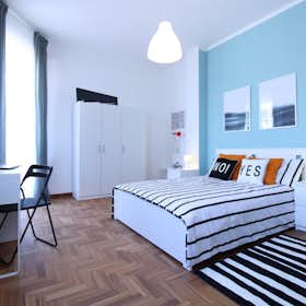私人房间 正在以 €470 的月租出租，其位于 Brescia, Viale della Stazione