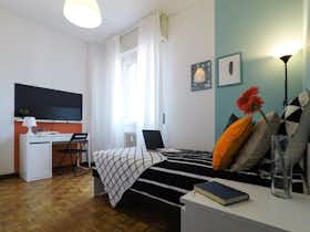 Habitación privada en alquiler por 470 € al mes en Brescia, Via Pusterla
