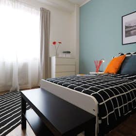 Private room for rent for €600 per month in Brescia, Via Ildebrando Vivanti