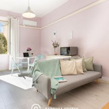 Wohnung for rent for 1.033 € per month in Cagliari, Via Antonio Taramelli