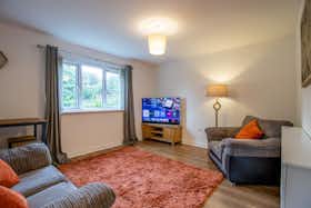 Apartament de închiriat pentru 2.500 GBP pe lună în Paisley, Stirrat Crescent
