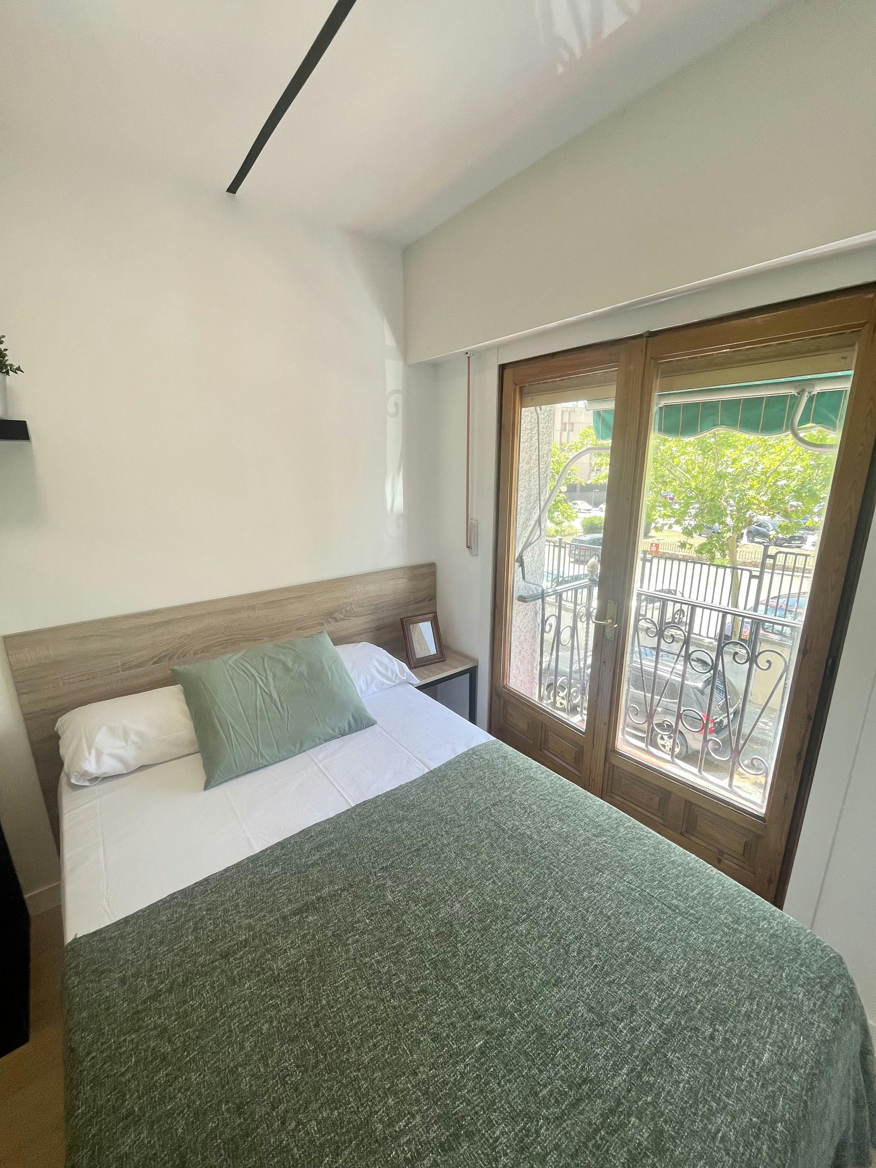 Calle del Petirrojo, Madrid preview