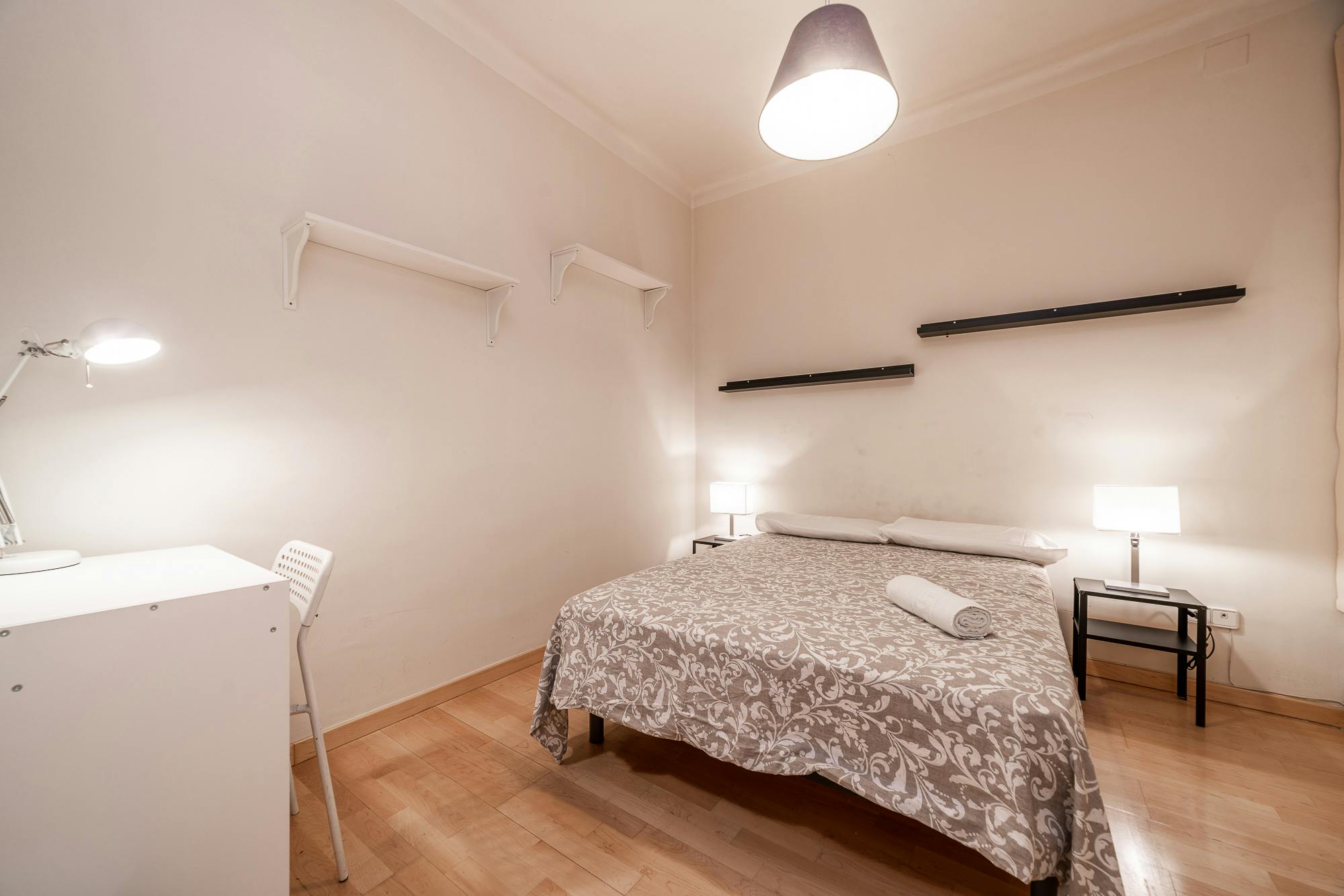 Carrer de la Indústria, Barcelona preview