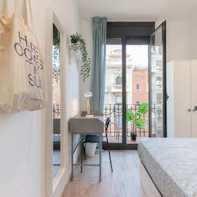 Private room for rent for €739 per month in Barcelona, Carrer de Muntaner