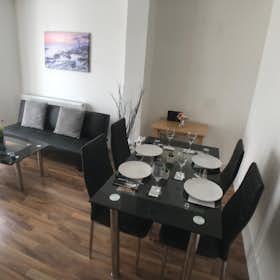 Apartment for rent for £1,825 per month in London, Saint James's Road
