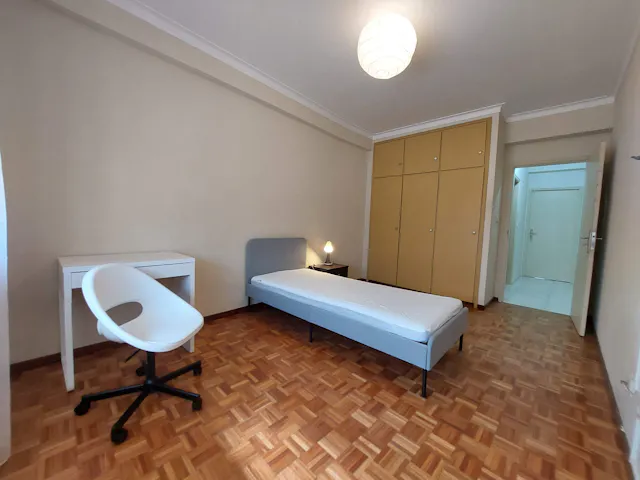Private room in Rua Prior Vasconcelos, Castelo Branco room image 1