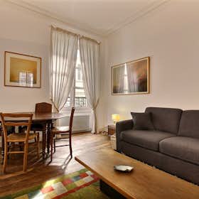 Apartment for rent for €1,841 per month in Paris, Rue La Condamine