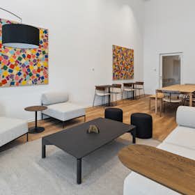 WG-Zimmer for rent for 340 € per month in Graz, Waagner-Biro-Straße