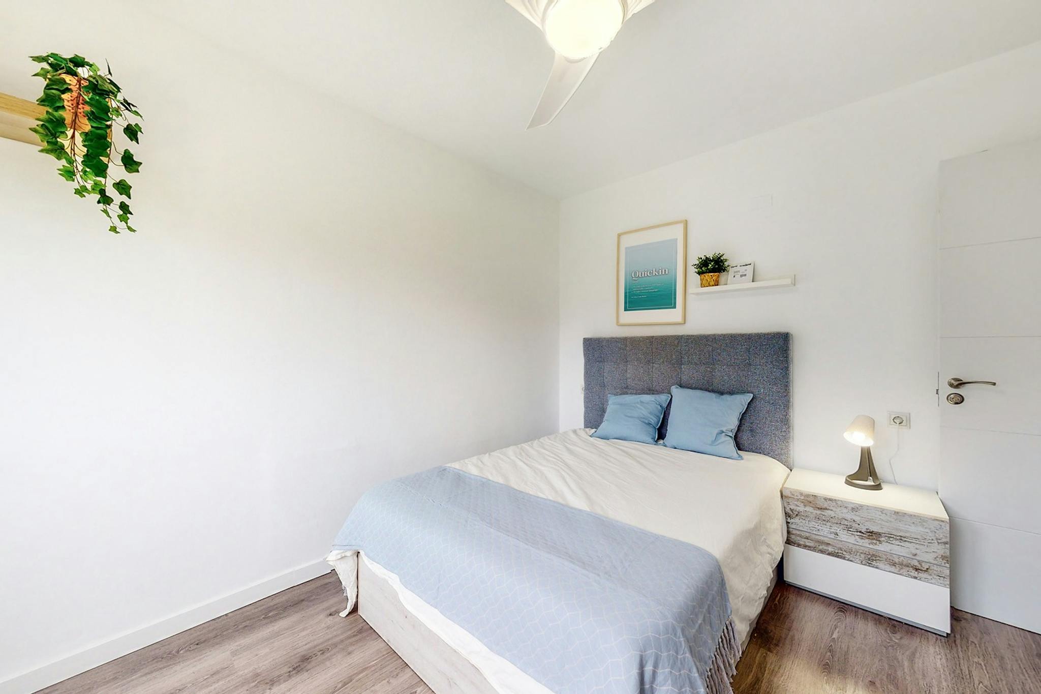 Carrer del Monestir de Poblet, Valencia preview