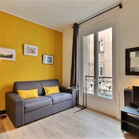 Apartment for rent for €1,618 per month in Paris, Rue de Lappe