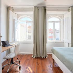 Private room for rent for €550 per month in Lisbon, Largo Domingos Tendeiro