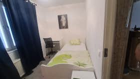 Private room for rent for SEK 4,435 per month in Göteborg, Pimpinellagatan