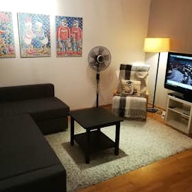 Apartment for rent for €1,200 per month in Helsinki, Eskolantie