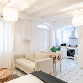 Apartment for rent for €1,100 per month in Barcelona, Carrer de la Sal
