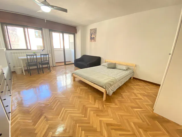 Private room in Calle de Simancas, Madrid (1405629) room image 20